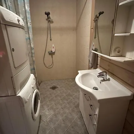 Pihlamaee House Appartement Aruvalla